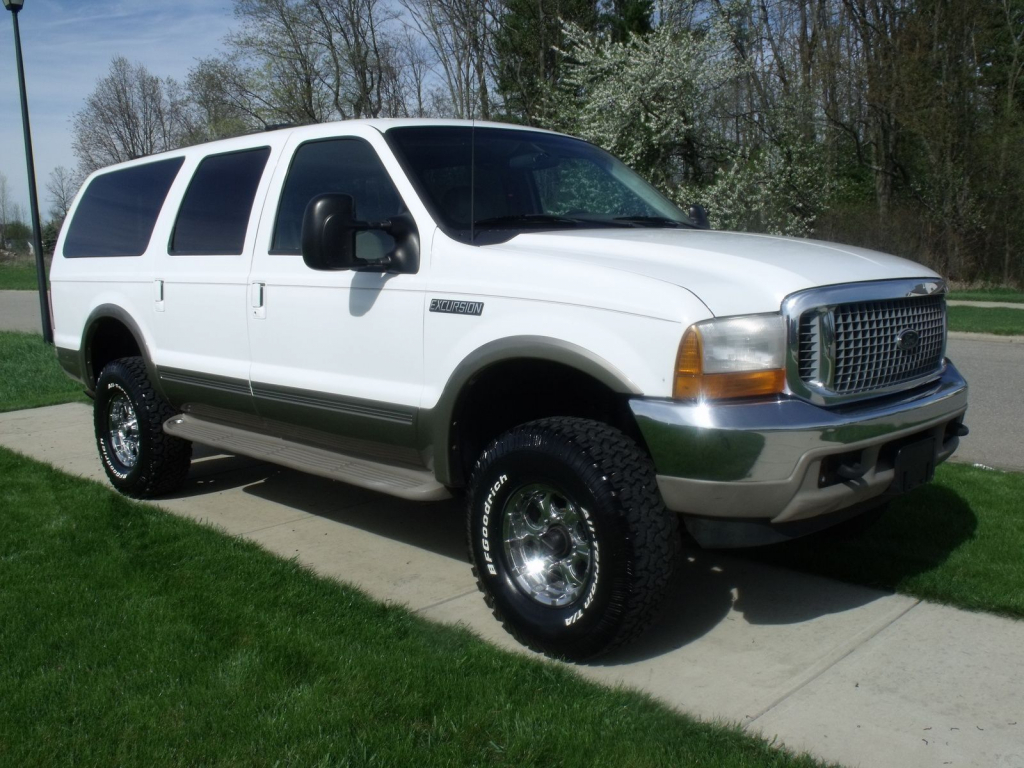 Ford Excursion Images